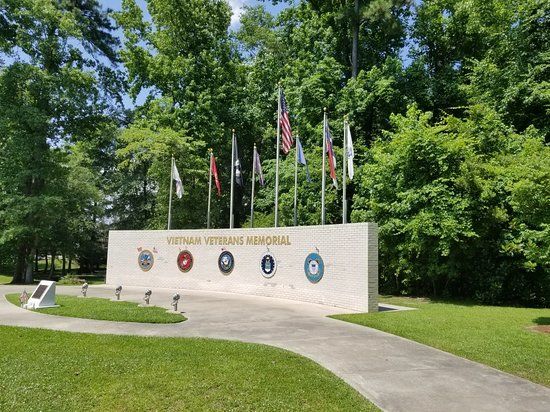 Veterans Memorial Jacksonville NC